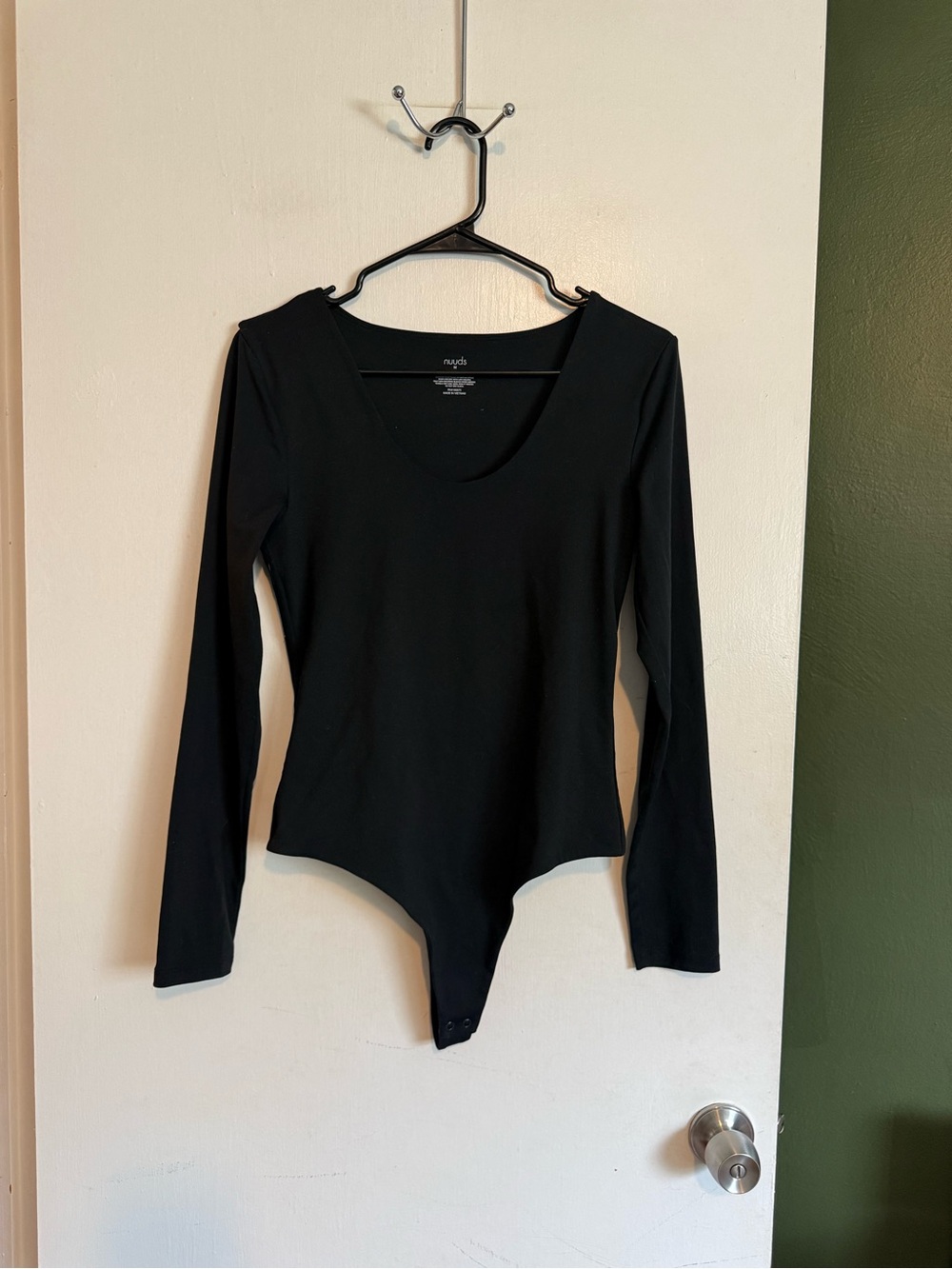 Nuuds black long sleeve scoop neck bodysuit size medium